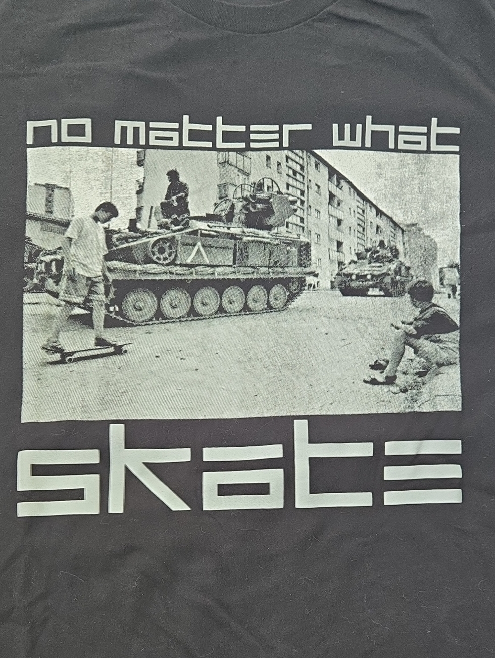 Men's, Unisex, Org. Artwork, Skateboard Graphic Tee, Blk, 100% Cotton, Size M - Picture 3 of 4